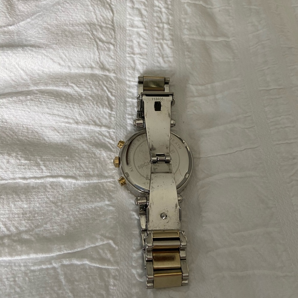Michael Kors watch - Picture 2 of 2